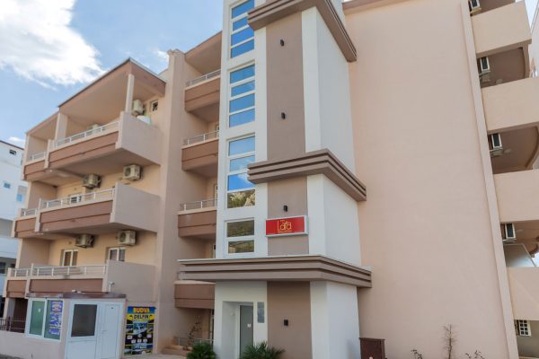 Apartmani Lara
